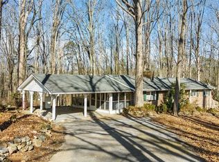 7415 Hopkins Rd, Chattahoochee Hills, GA 30268