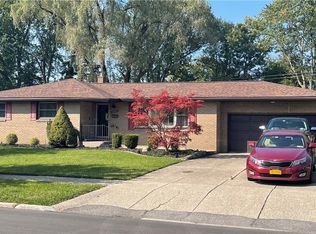 1194 Woodstock Ave, Tonawanda, NY 14150