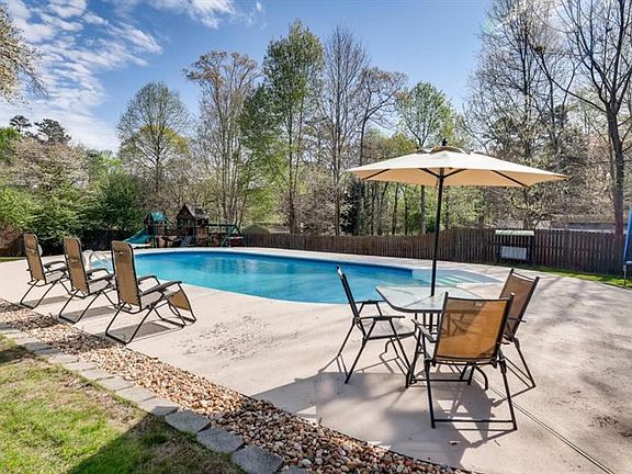 3rd image of 4788 Jamerson Forest Cir