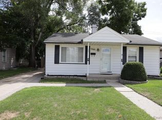 1260 E Harwood Ave, Madison Heights, MI