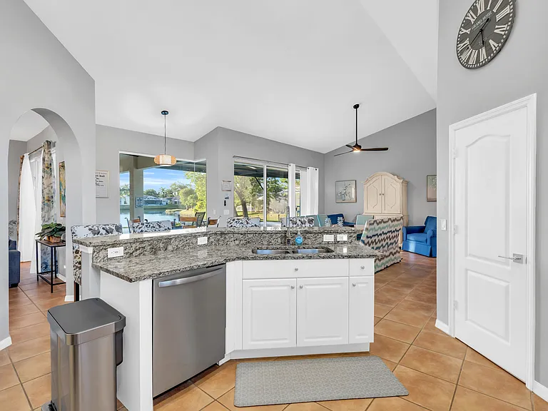1955 Terrazzo Ln — Photo 21