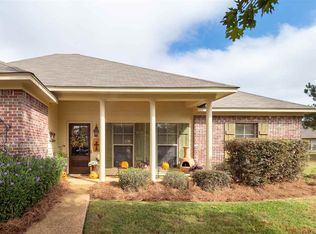 104 Eastland Cv, Canton, MS 39046