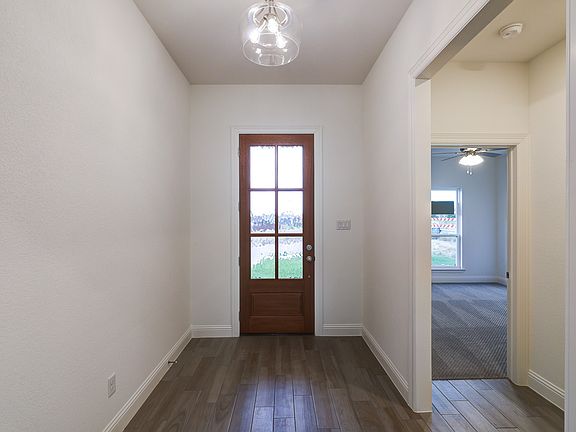 4th image of 10171 Blue Jay Ln