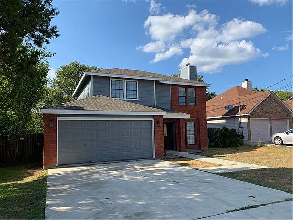 2nd image of 1704 Ramona Cir