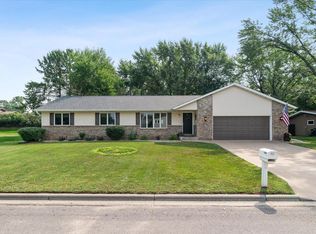 1308 Johnson St, Onalaska, WI 54650