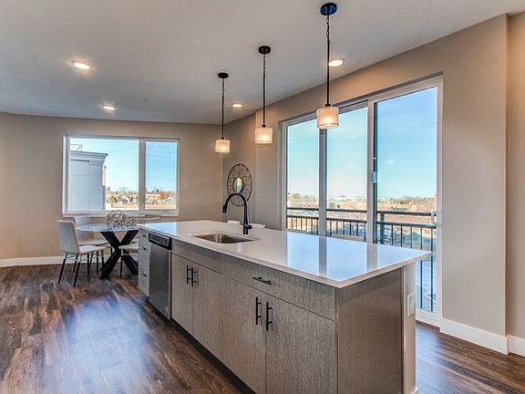 2nd image of 2729 W 28th Ave #415