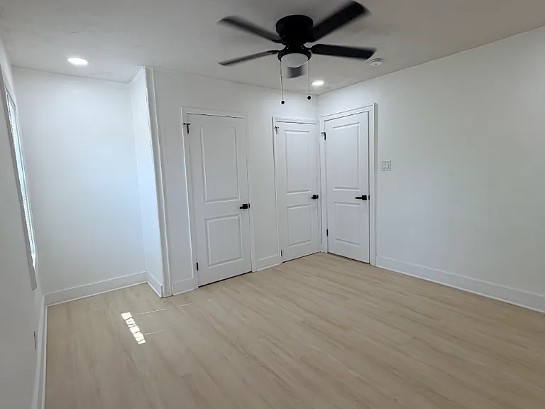 1336 Sharon St NW — Photo 12