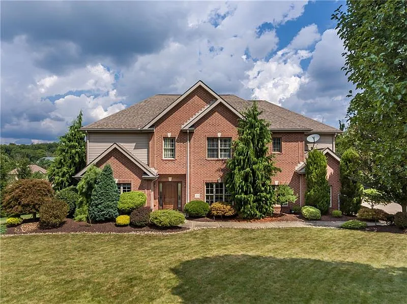 113 Golden Eagle Dr photo 1