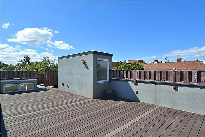 1015 H St NE #3 — Photo 21