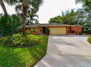 5716 Stonehaven Dr, North Fort Myers, FL 33903