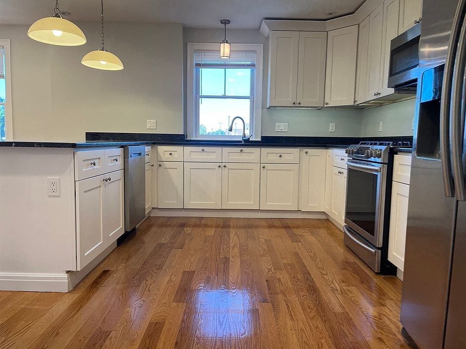 1st image of 45 Spring St #6