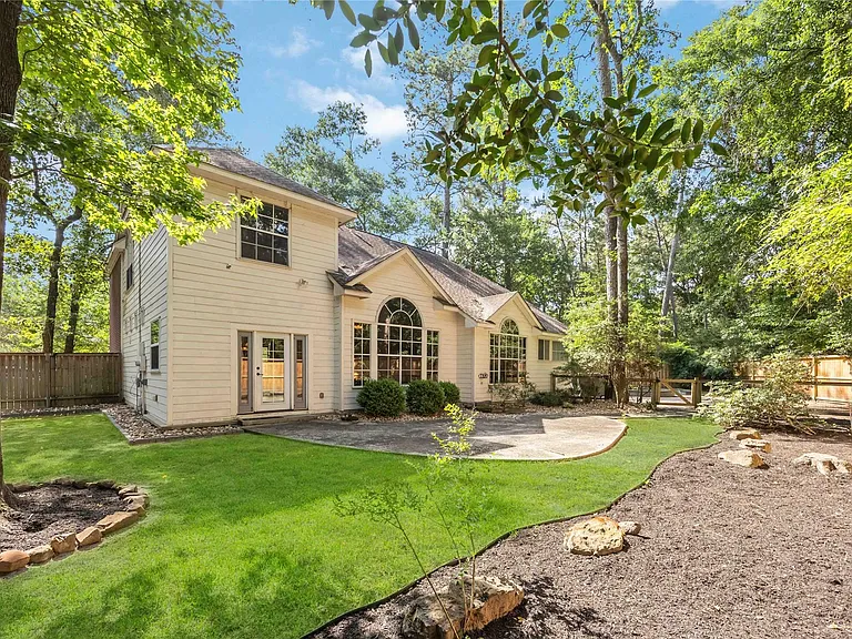 11 Alden Glen Ct — Photo 7