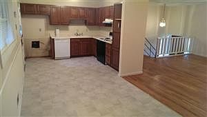 5th image of 5757 Dunwoody Dr
