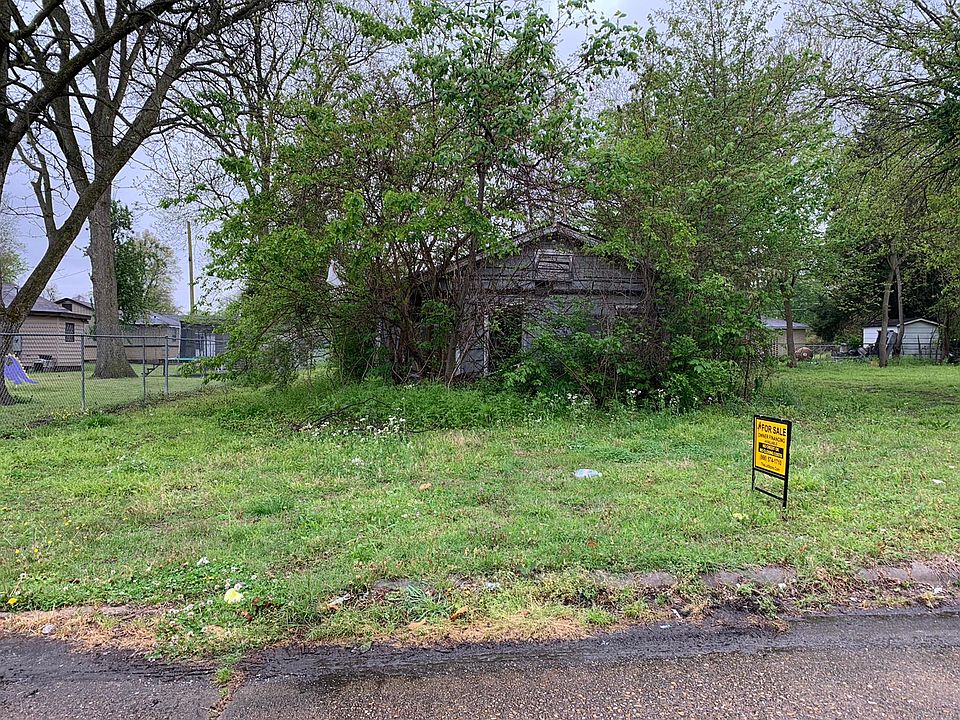1st image of 313 S 16th St