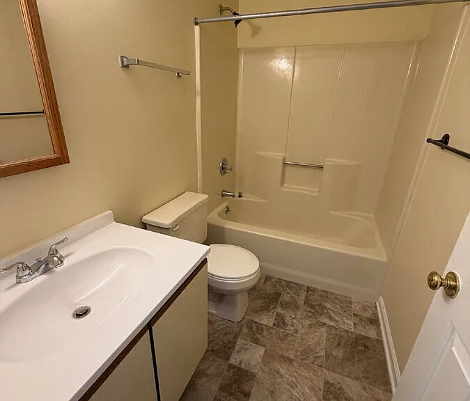 1120 Old Furnace Rd #C — Photo 7