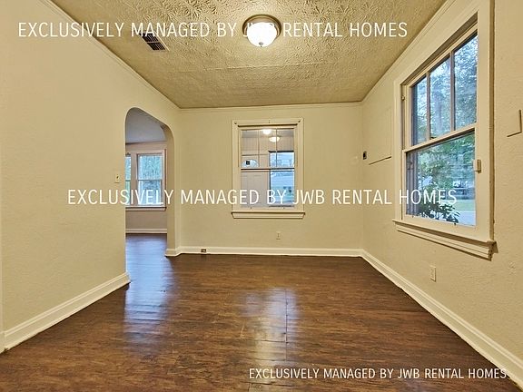 4th image of 345 Duray Ct