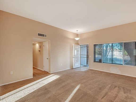 2nd image of 16634 N Lakeforest Dr