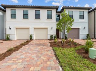 1547 Fells Cove Ln, Cape Coral, FL 33909