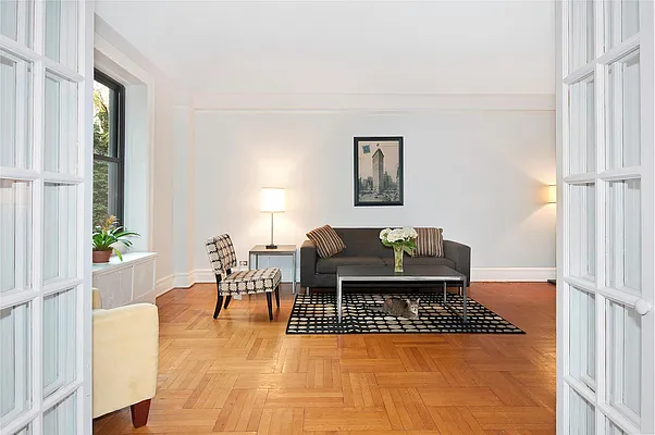 Sold by Douglas Elliman | media 19