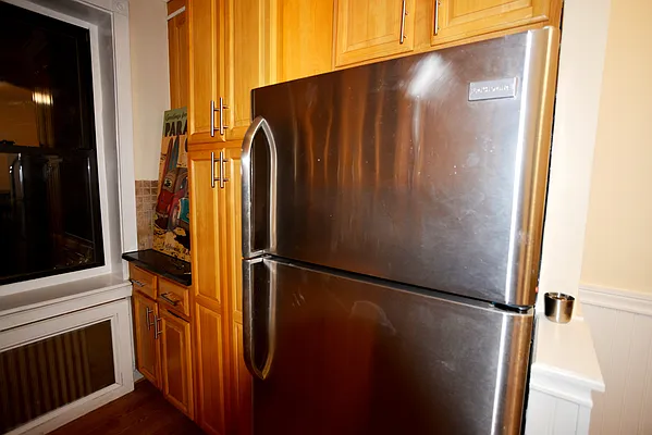 Sold by Voro, LLC | media 55