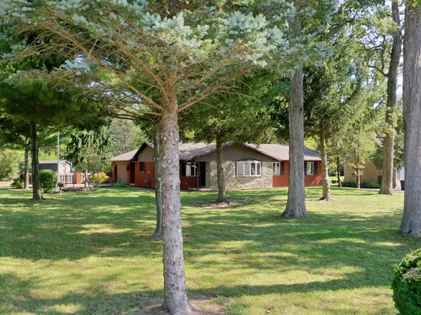 632 Bowman Rd, Springfield, OH 45505