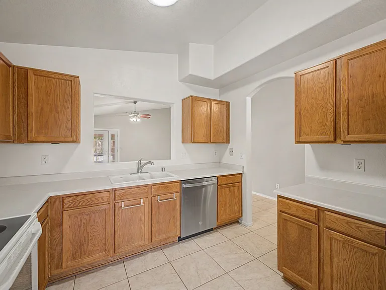 6602 W Desert Hollow Dr — Photo 14
