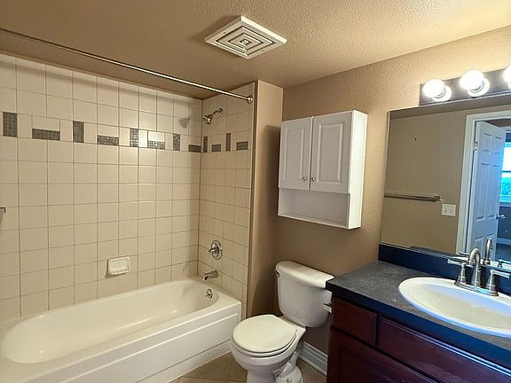 3rd image of 601 W 11th Ave APT 1112