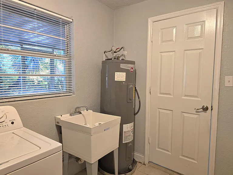 580 Wendell Rd — Photo 10