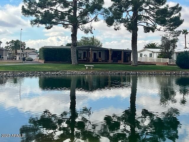 1st image of 26437 S LAKEVIEW Drive