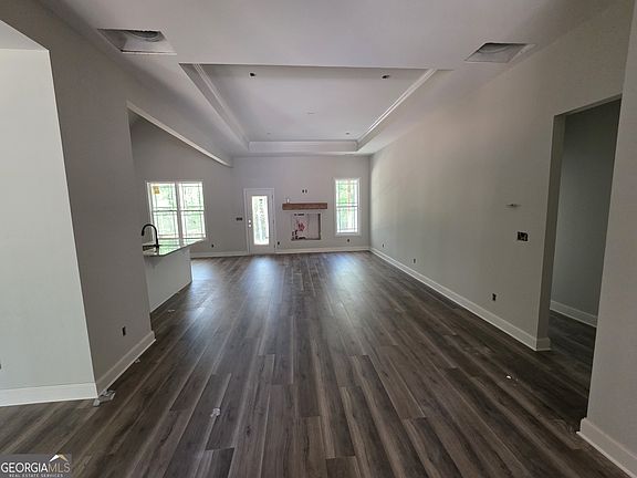 2nd image of 215 Panola Rd