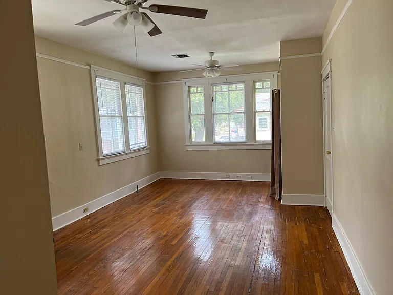 1602 Broadway St — Photo 11