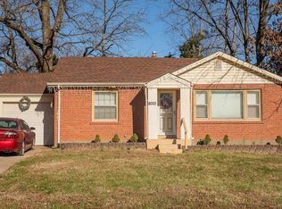 8001 Titus Rd, Saint Louis, MO 63114