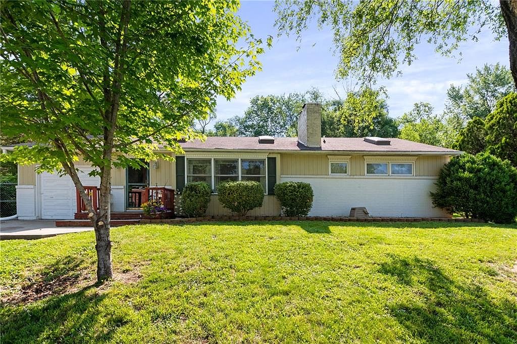 5617 N Colrain Ave, Kansas City, MO 64151 Zillow