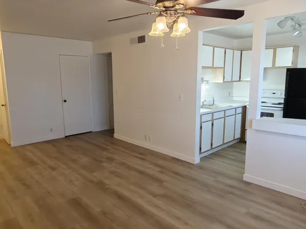 2557 W ROSE Lane #204, Phoenix, AZ 85017