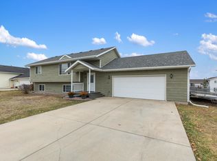 324 Freude Ln, Box Elder, SD 57719
