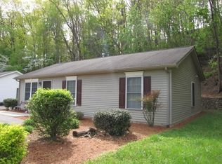 2604 Grandin Rd SW, Roanoke, VA 24015