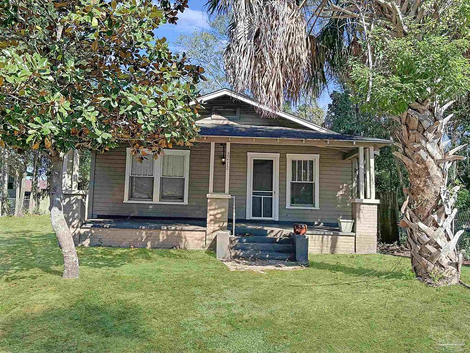 1st image of 2212 W Jackson St