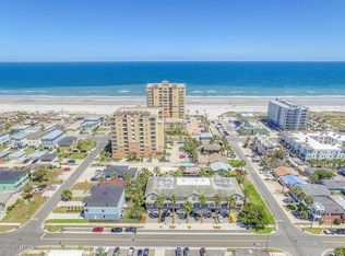 905 N 2nd St #E, Jacksonville Beach, FL 32250