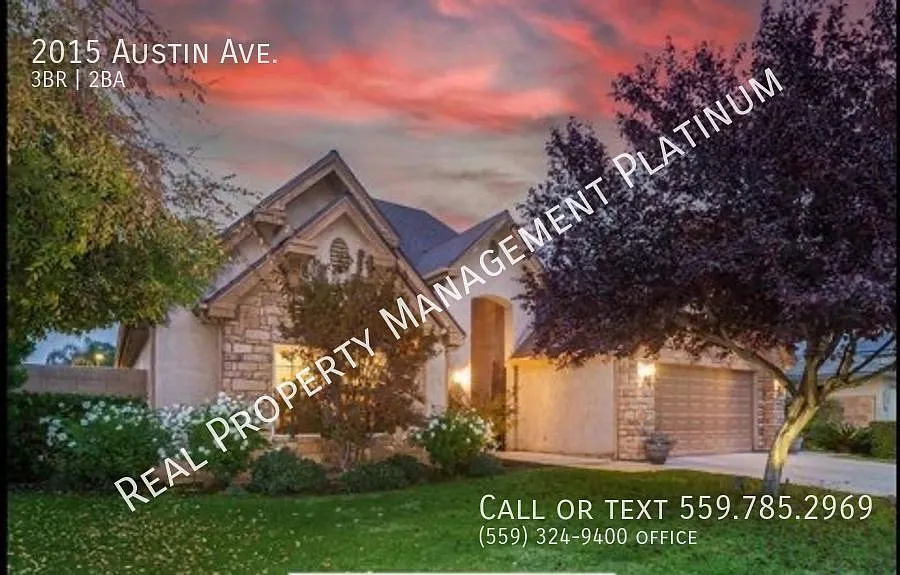 2015 Austin Ave photo 1