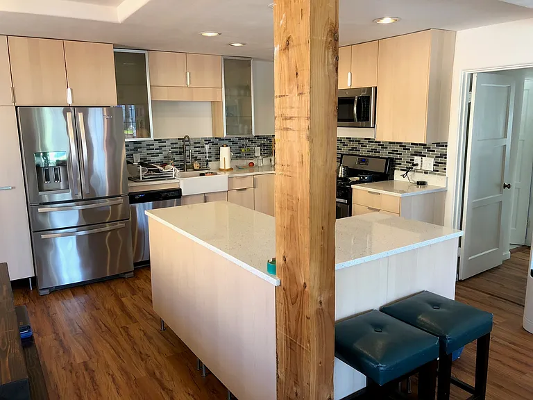 5625 Riley St — Photo 3