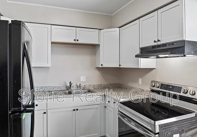 1800 N 6th 1/2 St #21D — Photo 8
