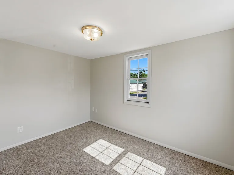 6 Wade St — Photo 15