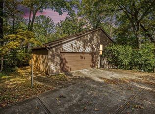 175 Spring Dr, Roswell, GA 30075