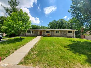 1730 Parkwood Dr, Moberly, MO 65270