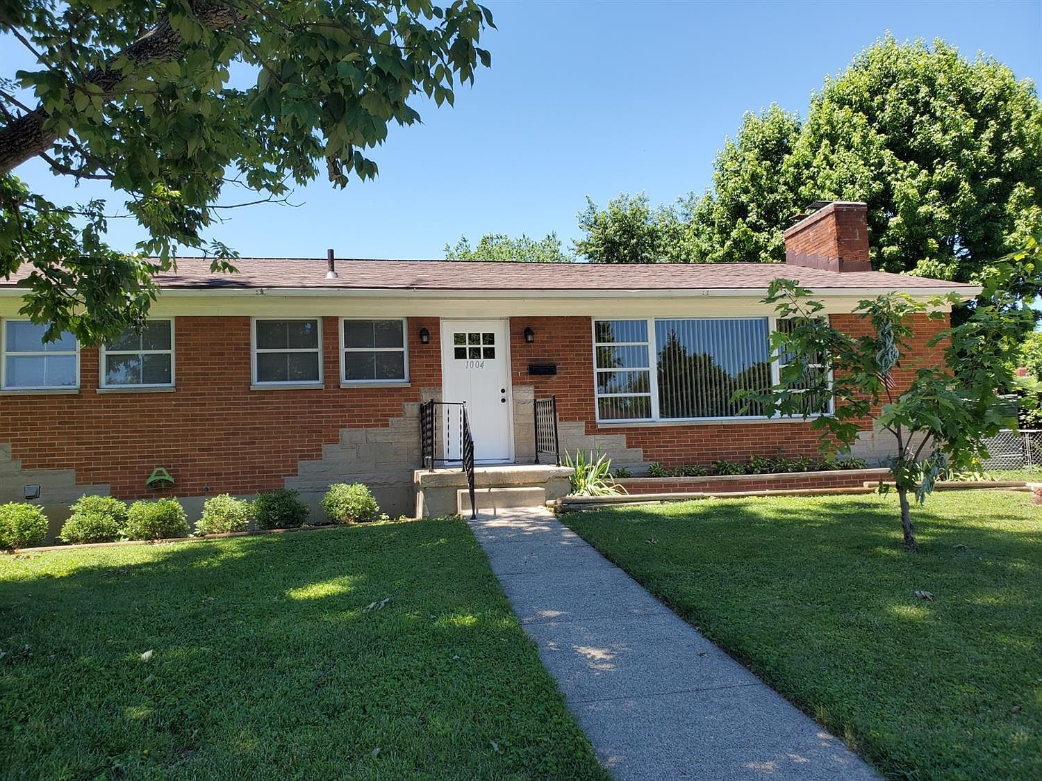 1004 Kensington St, Middletown, OH 45044 | Zillow