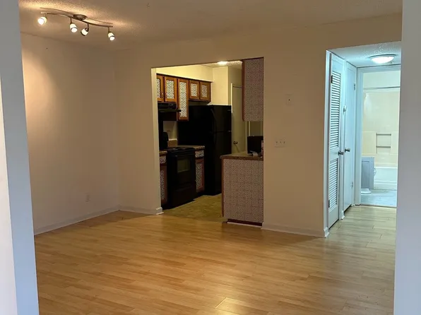 171 Brooke Castle Dr, Hermitage, TN 37076