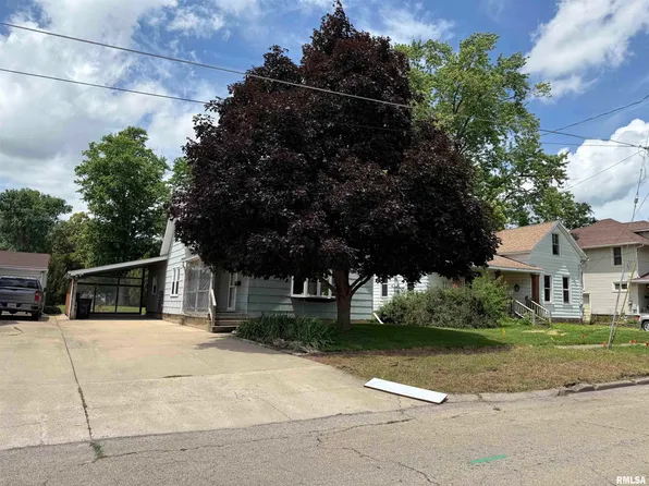 528 N Avenue A, Canton, IL 61520