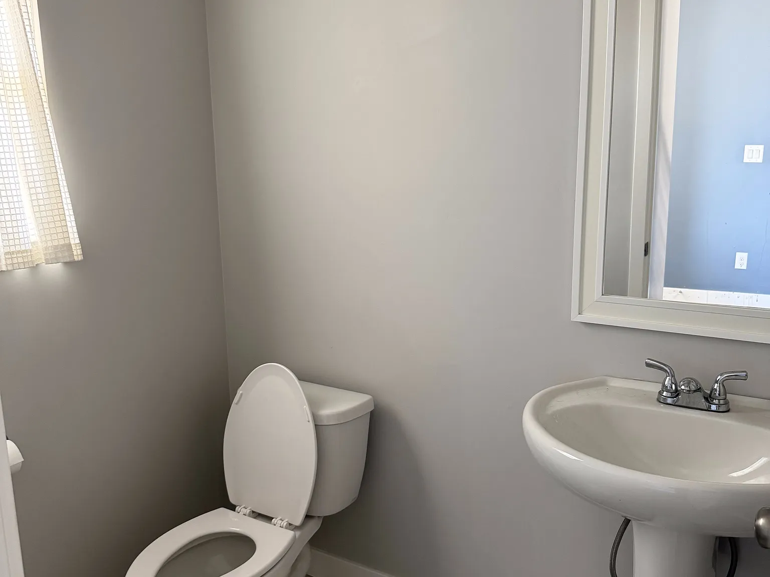 4 bed, 3000 sqft, $2,750 — Photo 4