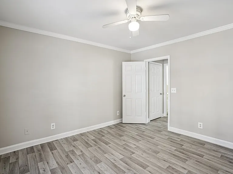 Buckhead Townhomes and Gardens — Photo 70