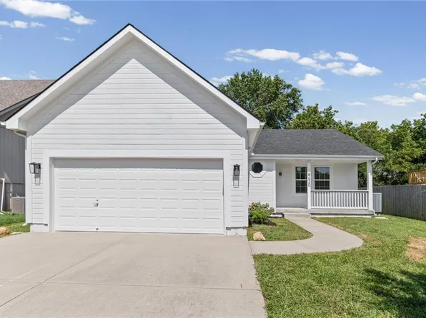 8620 NE 116th St, Kansas City, MO 64157